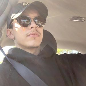 Meet your Posher, Luciano